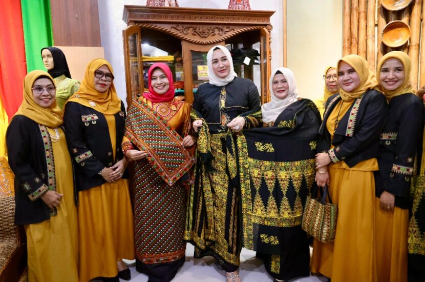 Ⓒ Hak cipta foto di atas dikembalikan sesungguhnya kepada pemilik foto