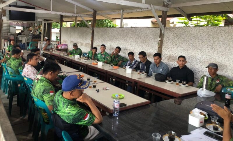 Komunitas Solidaritas Paser Mania Aceh SPAMA menggelar kegiatan silaturahmi sekaligus evaluasi tutup buku tahun anggaran 20252026 di Pondok Kopi Gampong Meunasah Papeun Kecamatan Krueng Barona Jaya Aceh BesarRabu 31122025